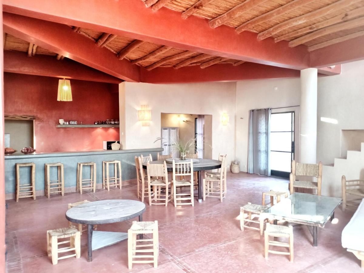 ホテル Le Hameau Des Cascades Aghanaje エクステリア 写真